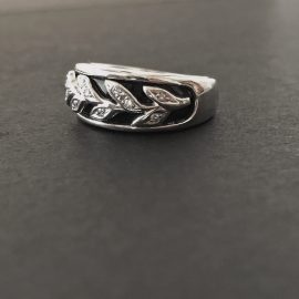 Stylish Black Onyx with Diamonds ring